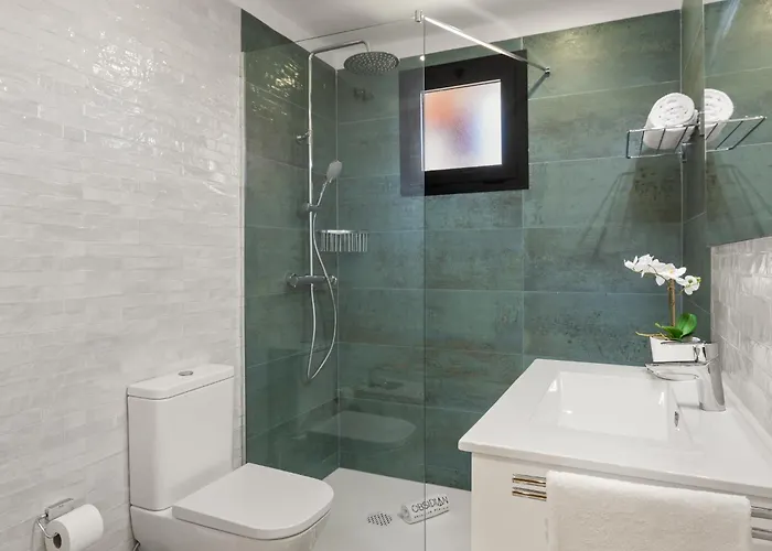 Apartment Obsidian Aquarela *